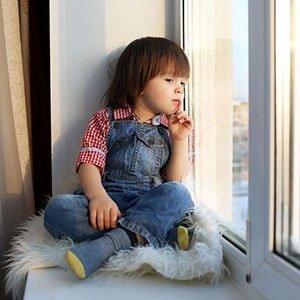 Окна ПВХ, безопасные для детей